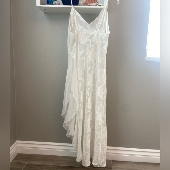 SOLD White Victoria’s Secret slip dress - Picture 4 of 5
